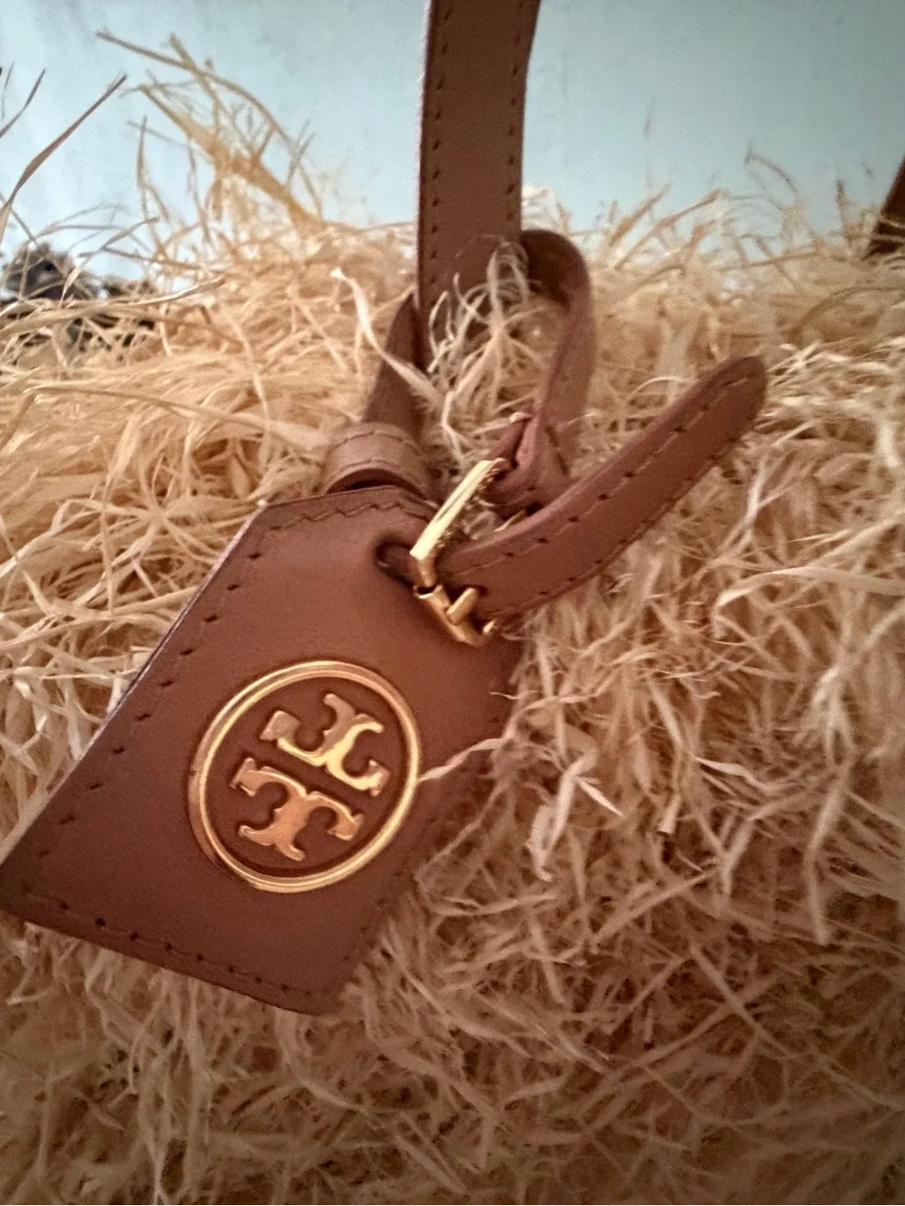 Tory Burch Brown Straw-Textured Tote w original Dust bag !
